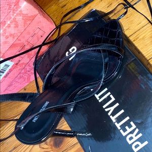 Pretty little things black size uk 4 us 6